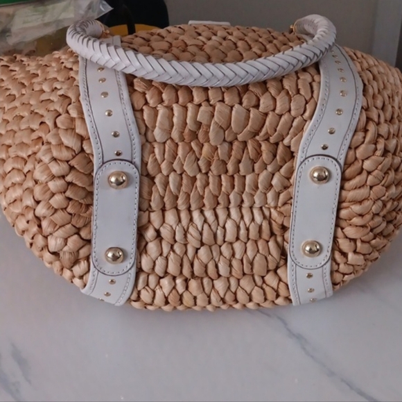 Michael Kors straw handbag GUC - Picture 6 of 14